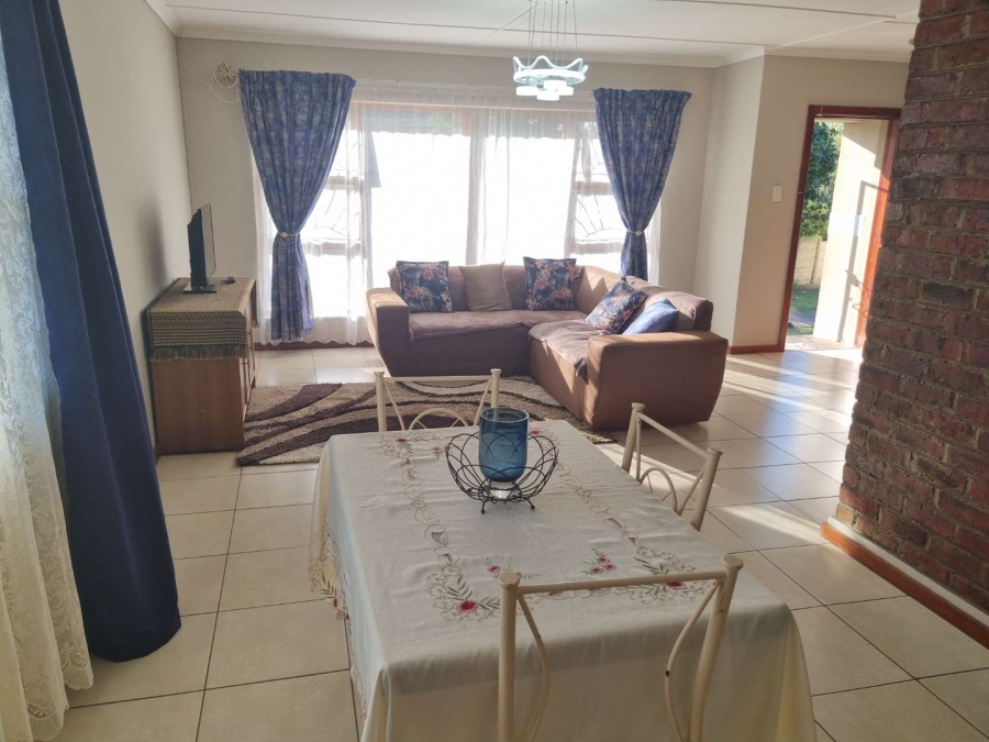 3 Bedroom Property for Sale in Haven Hills Eastern Cape